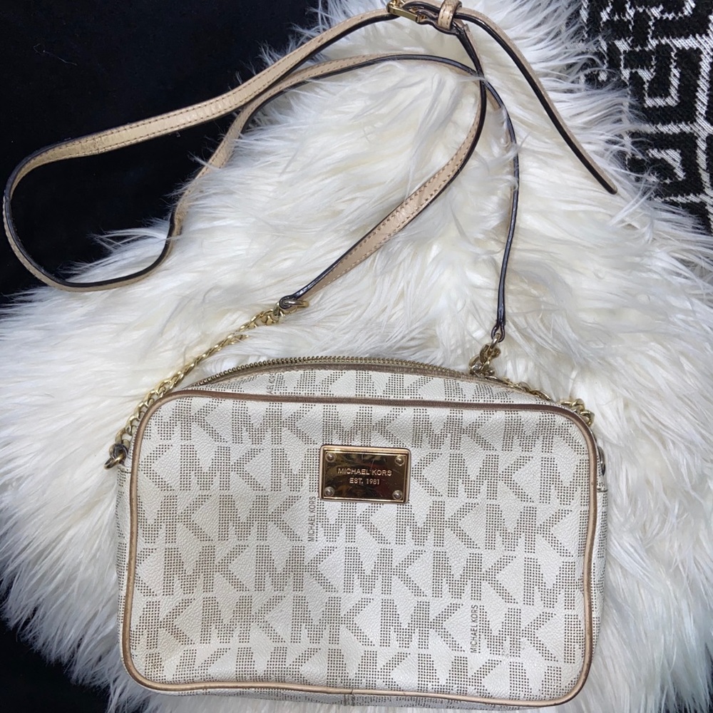 Michael Kors crossbody